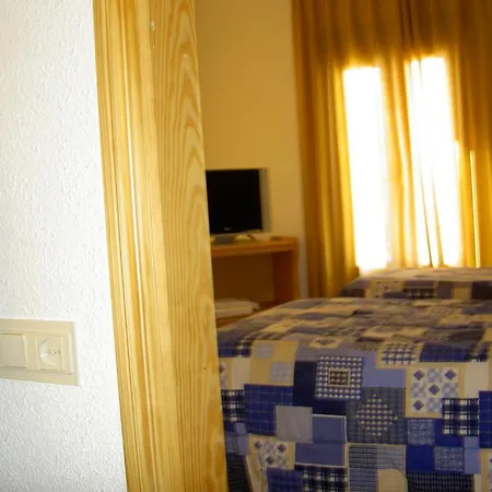 Hotel Alvarez 2*
