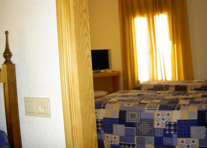 Hotel álvarez 2*